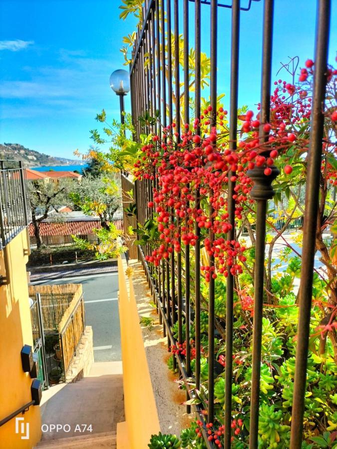 文蒂米利亚Corso Montecarlo公寓 外观 照片